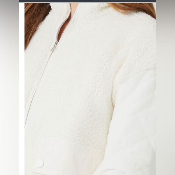 Forever 21 Reversible Faux Shearling Bomber Jacket | New without Tags - Picture 6 of 13